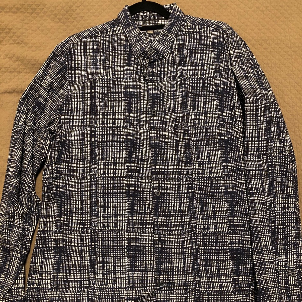 Calibrate print shirt - L